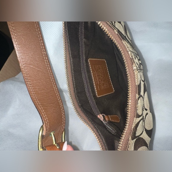 Coach bag for sale - Picture 2 of 3
